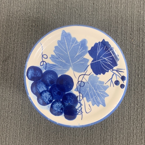 Design Pac Hand Painted Canister Ceramic Blue White Grapevine Country Kitchen - Picture 5 of 13